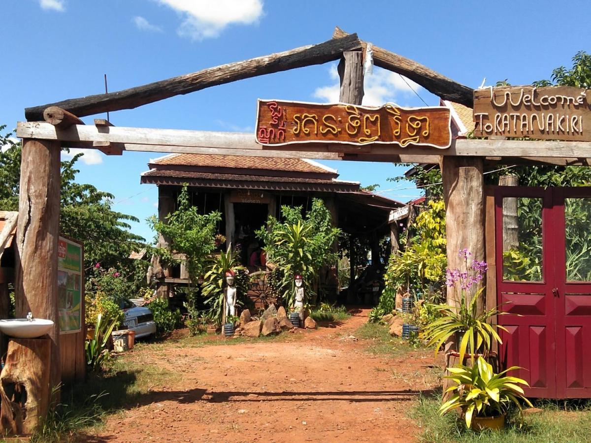Ratanak Tep Rithea Homestay Banlung Eksteriør bilde