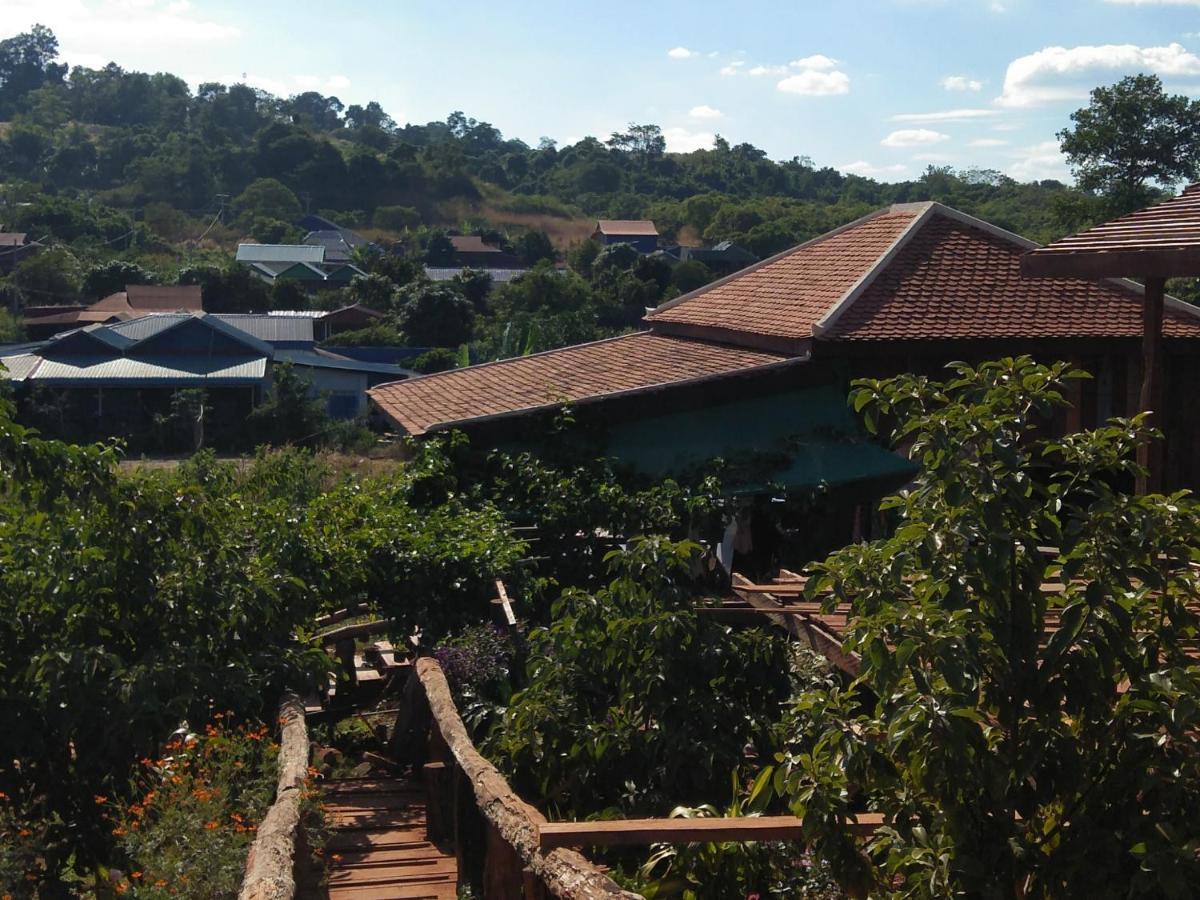 Ratanak Tep Rithea Homestay Banlung Eksteriør bilde